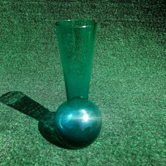 Arthur C. Percy MCM Green Bud Vase Swedish Art Glass 5" Tall EUC - Picture 3 of 9